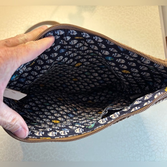 Vera Bradley | Angel Fish, straw crossbody handbag - Picture 10 of 16